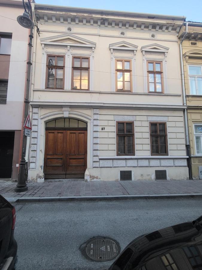 Apartamento Monar Exclusive Center Free Parking In Garage Košice Exterior foto