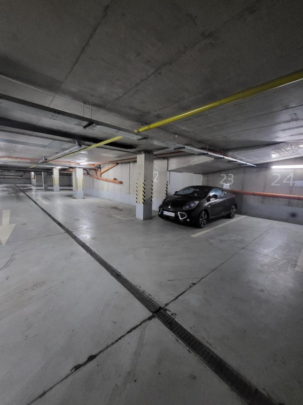 Apartamento Monar Exclusive Center Free Parking In Garage Košice Exterior foto