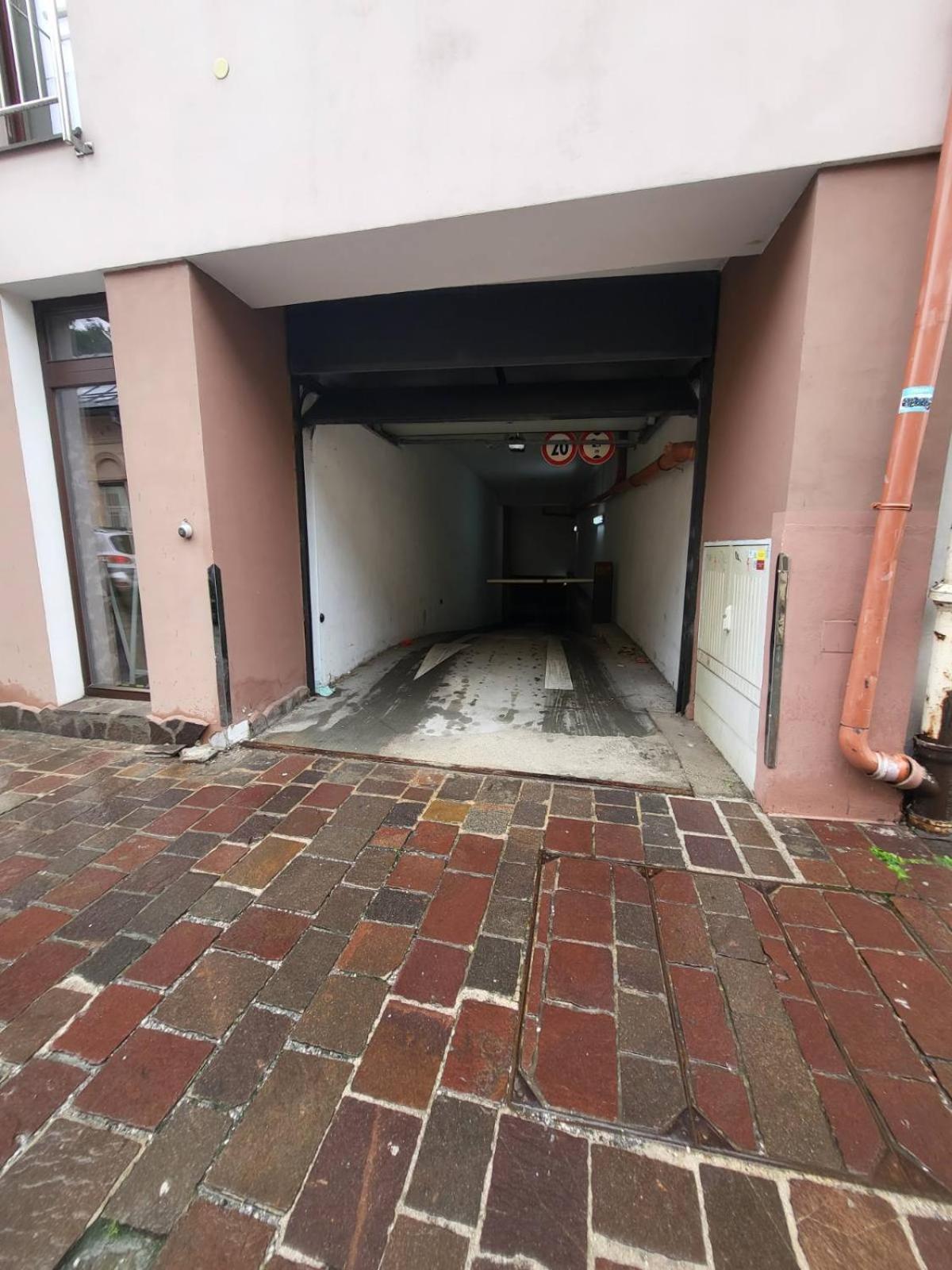 Apartamento Monar Exclusive Center Free Parking In Garage Košice Exterior foto